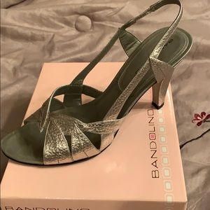 Silver Bandolino Heeled Sandals